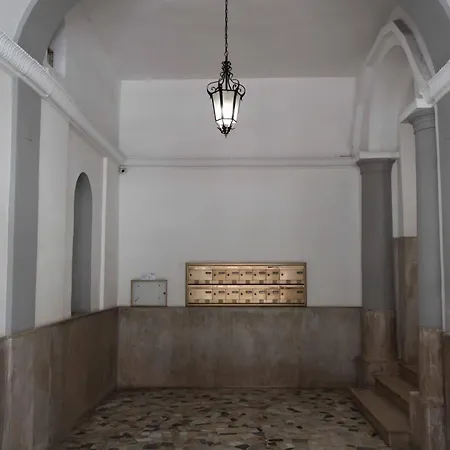 Domus Delia Luxury Διαμέρισμα *