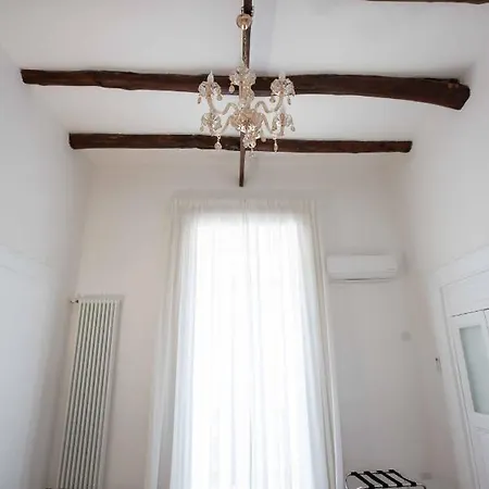 Domus Delia Luxury Apartmán *